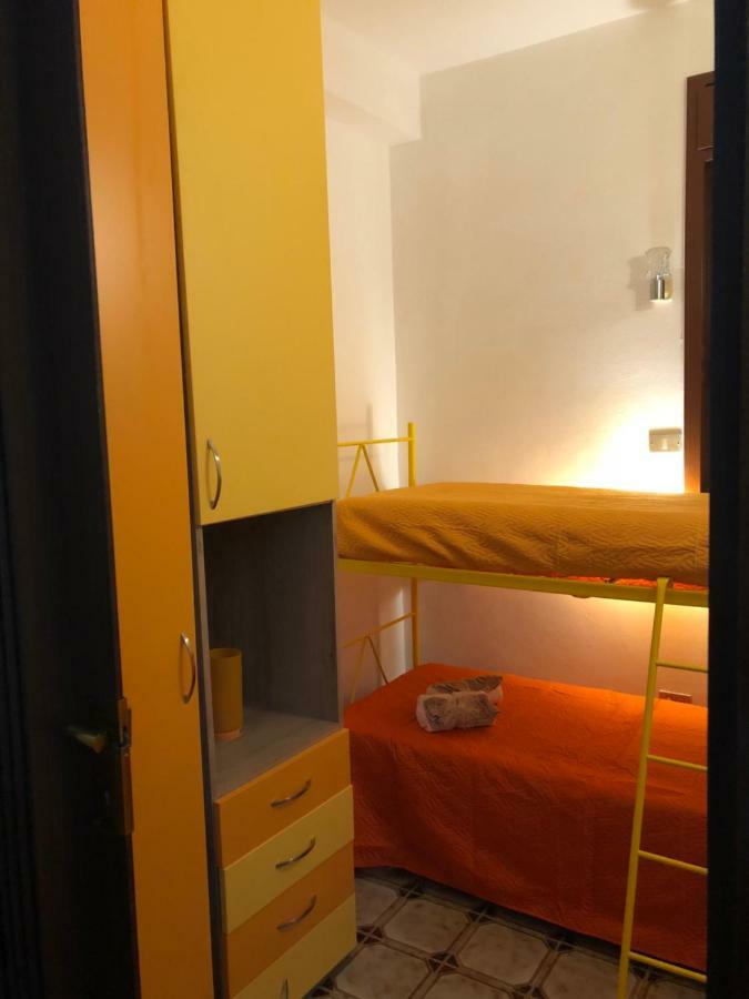 Ferienwohnung La Maison De Daniele Et Maria Fontane Bianche Exterior foto