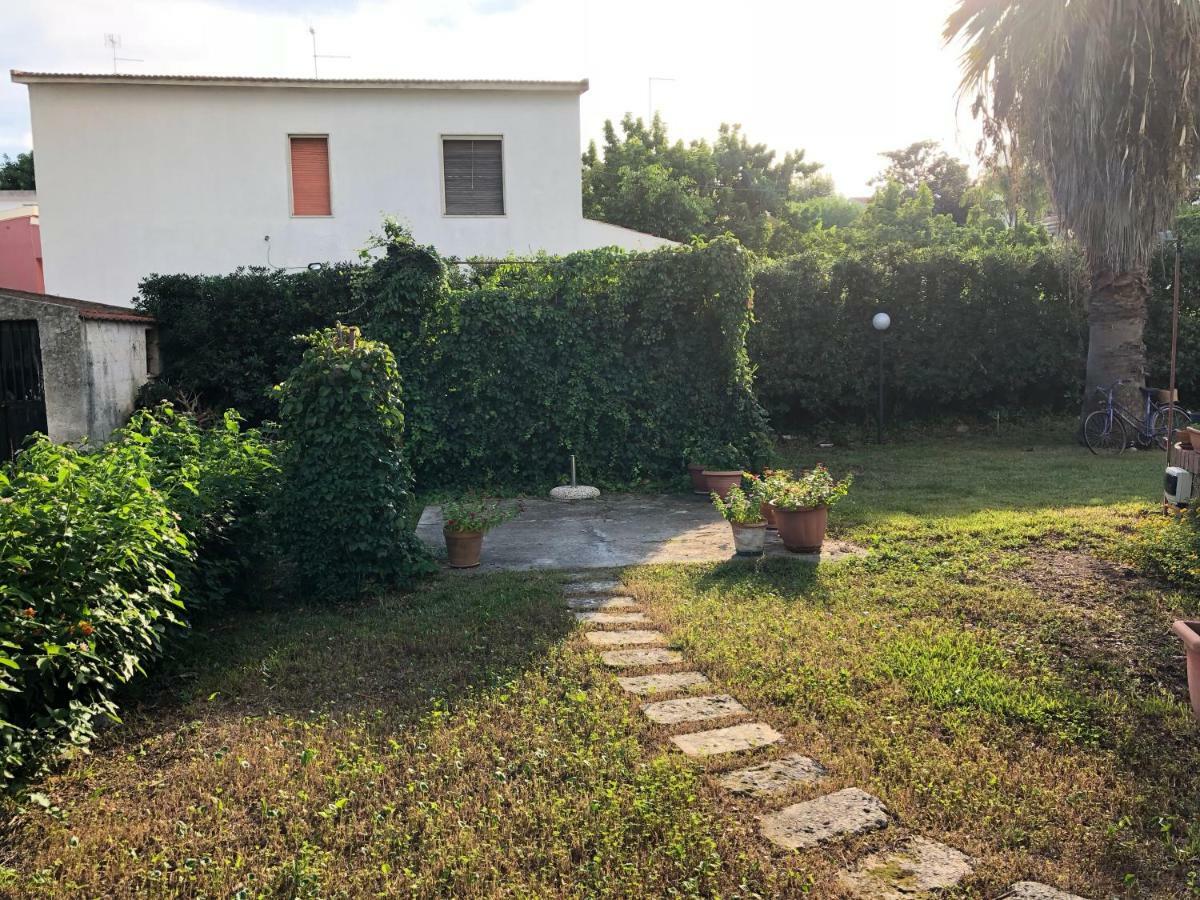 Ferienwohnung La Maison De Daniele Et Maria Fontane Bianche Exterior foto